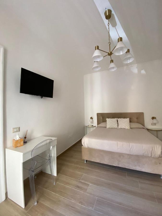 Paura Suite Apartment Napels Buitenkant foto