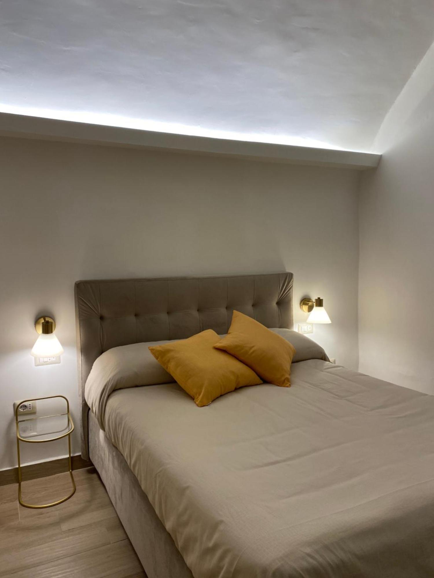 Paura Suite Apartment Napels Buitenkant foto