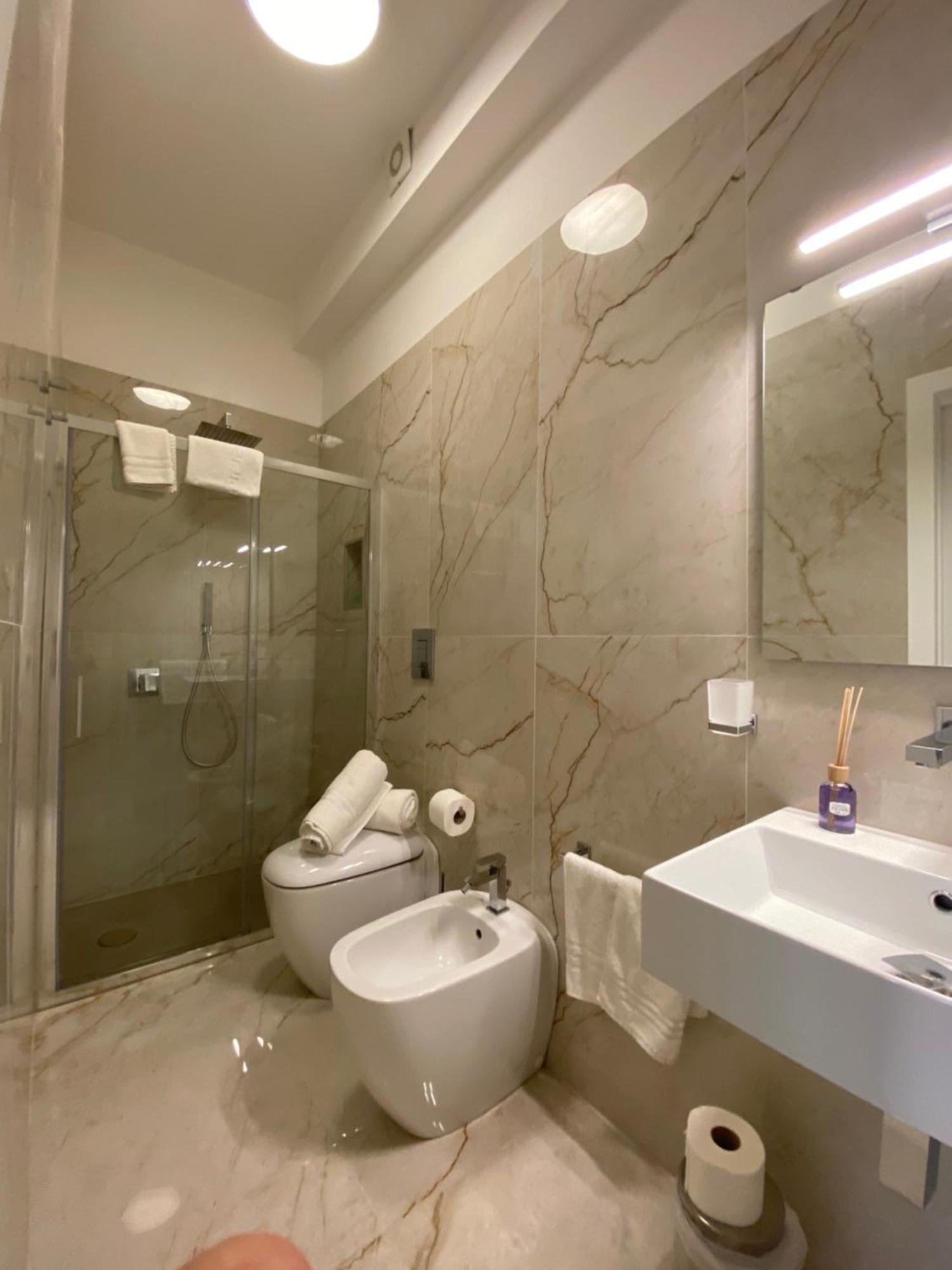 Paura Suite Apartment Napels Buitenkant foto