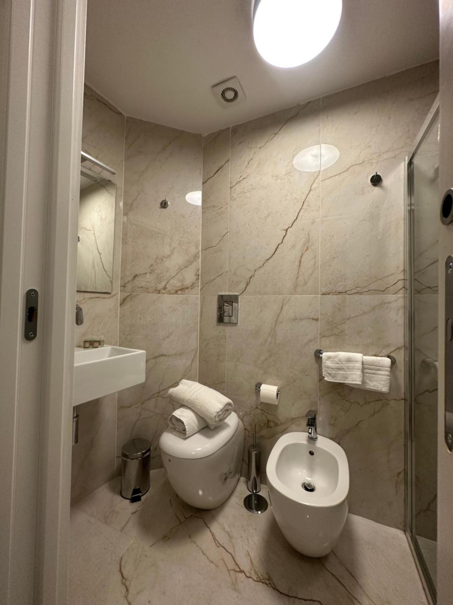 Paura Suite Apartment Napels Buitenkant foto
